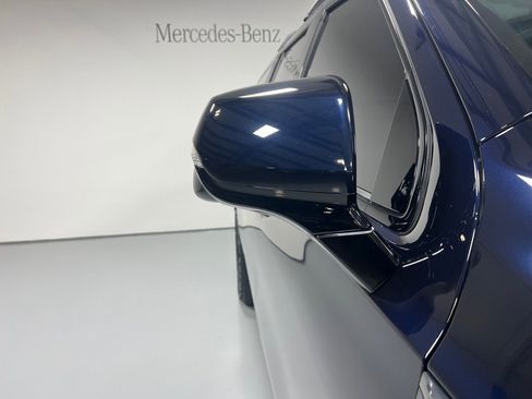 Used 2023 GMC Yukon XL AT4 w/ AT4 Premium Package image 12