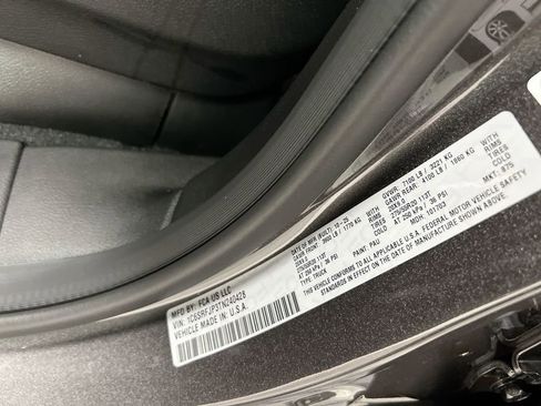 New 2026 RAM 1500 Laramie w/ Laramie Preferred Package image 29