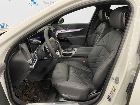New 2026 BMW 740i xDrive 740i xDrive image 9