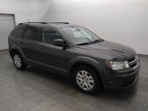 Used 2020 Dodge Journey SE w/ SE Popular Equipment Group FWD image 11