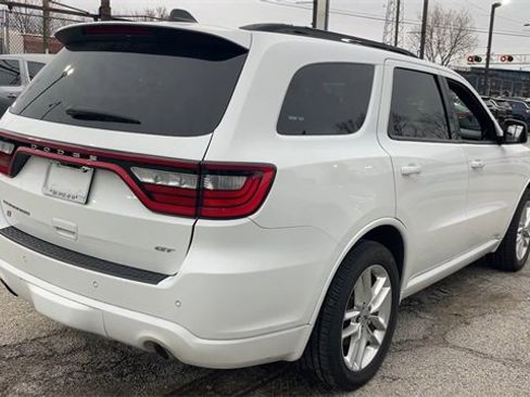 Used 2023 Dodge Durango GT image 6