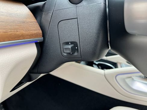 Certified 2026 Mercedes-Benz GLE 350 4MATIC image 22