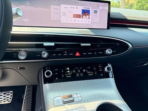 New 2026 Genesis GV70 2.5T Sport Prestige AWD/4WD image 23