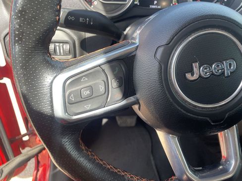 Used 2021 Jeep Gladiator Mojave AWD/4WD image 14