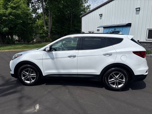 Used 2018 Hyundai Santa Fe Sport w/ 2.4L Value Package 02 AWD/4WD image 5