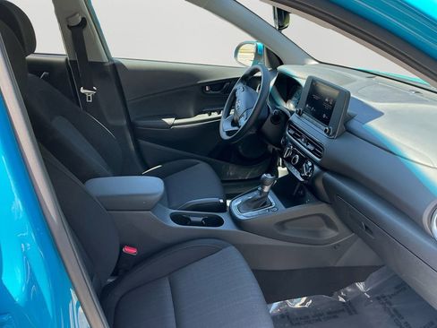 Used 2022 Hyundai Kona SEL AWD/4WD image 12