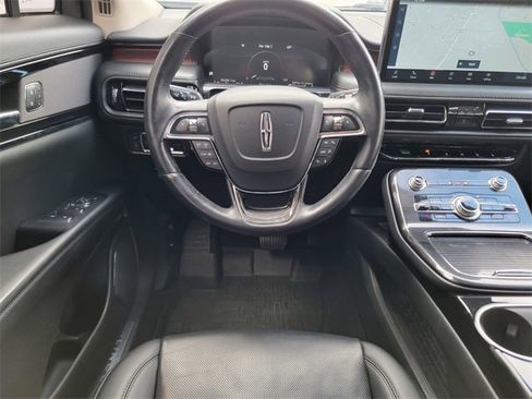 Certified 2022 Lincoln Nautilus Reserve image 31