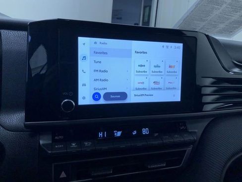 Certified 2025 Toyota Camry SE image 28