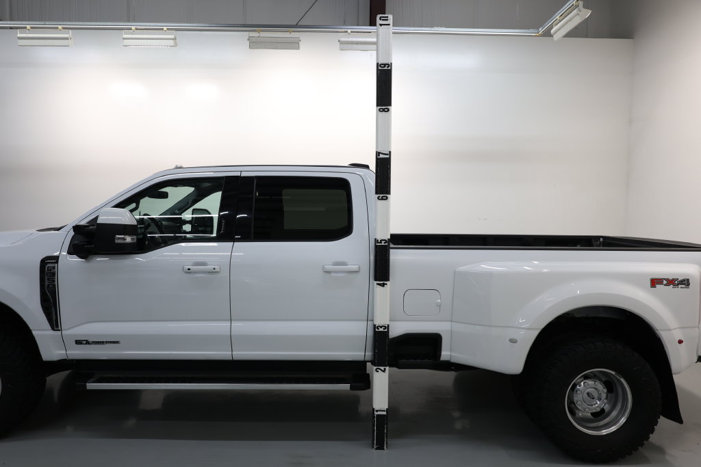 Used 2023 Ford F350 Lariat w/ FX4 Off-Road Package AWD/4WD image 71