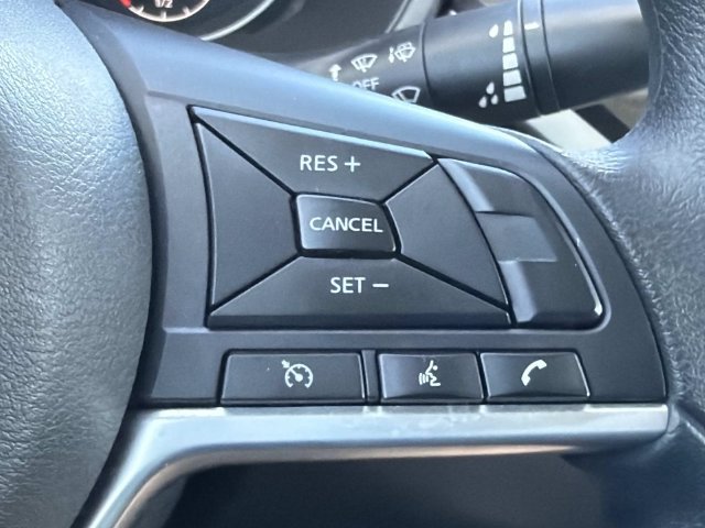 Used 2025 Nissan Altima 2.5 SV FWD image 26