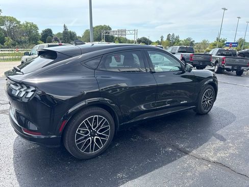 Used 2024 Ford Mustang Mach-E Premium AWD/4WD image 5