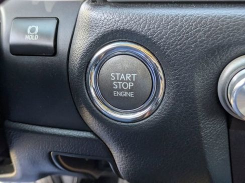 Used 2016 Lexus GS 200t image 20