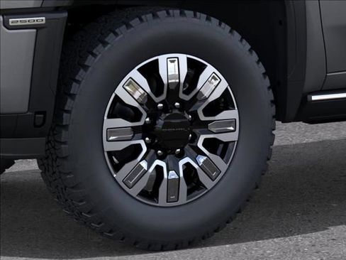 New 2026 GMC Sierra 2500 Denali w/ Denali Reserve Package AWD/4WD image 9