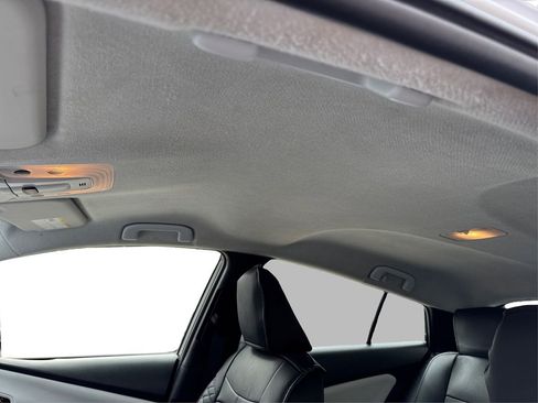 Used 2017 Toyota Prius Two image 24