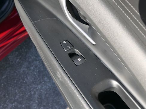 Certified 2023 Hyundai Elantra SEL image 24