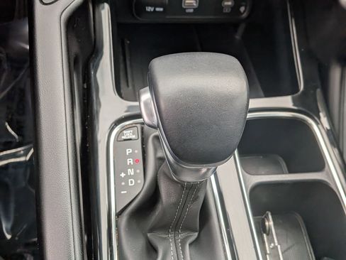 Used 2025 Kia Telluride S AWD/4WD image 31