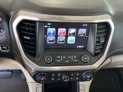 Used 2019 GMC Acadia Denali w/ Technology Package image 25