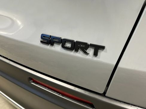 New 2027 Honda HR-V Sport image 7