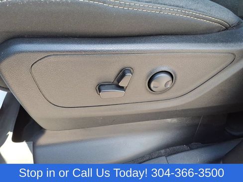 Used 2025 RAM 1500 Big Horn AWD/4WD image 18