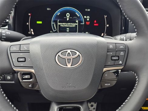 New 2026 Toyota Camry Hybrid image 25