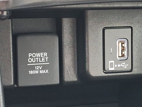 Used 2018 Honda Accord EX image 25