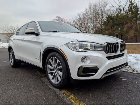 Used 2019 BMW X6 xDrive35i w/ Premium Package AWD/4WD image 2