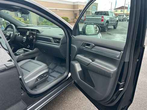New 2026 GMC Terrain Elevation w/ Elevation Premium Package AWD/4WD image 28