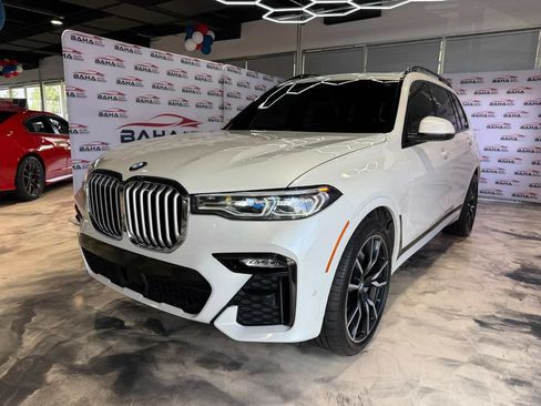 Used 2019 BMW X7 xDrive50i w/ M Sport Package AWD/4WD image 3