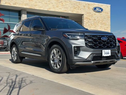 New 2026 Ford Explorer Platinum image 55