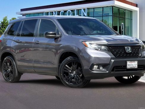 Used 2021 Honda Passport Sport image 2