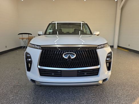 New 2026 INFINITI QX80 Luxe w/ Cargo Package AWD/4WD image 8