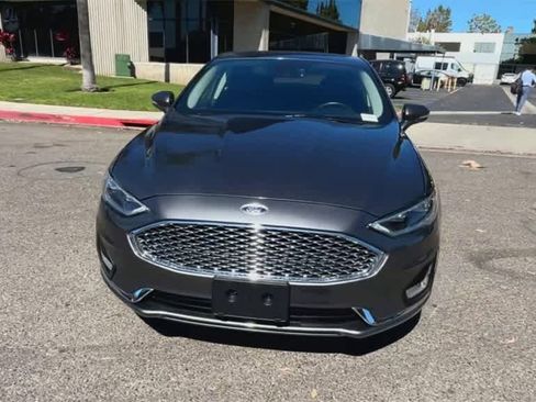 Used 2020 Ford Fusion Energi Titanium image 3