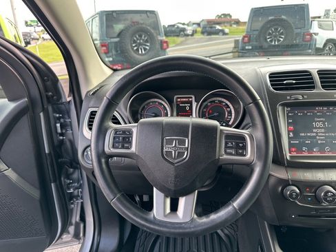 Used 2018 Dodge Journey Crossroad image 29