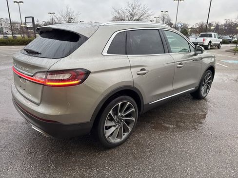 Used 2023 Lincoln Nautilus Reserve w/ Equipment Group 201A image 9