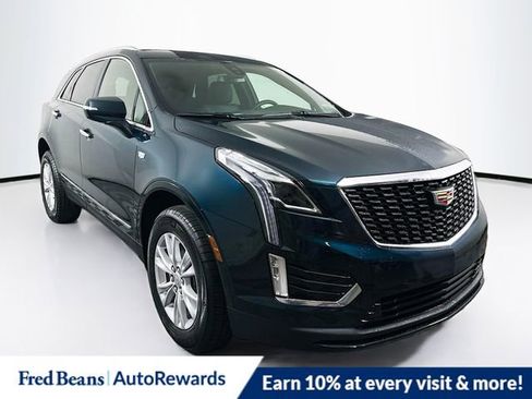 New 2026 Cadillac XT5 Luxury image 1