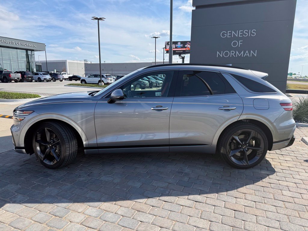 Used 2026 Genesis GV70 2.5T Sport Prestige AWD/4WD image 2