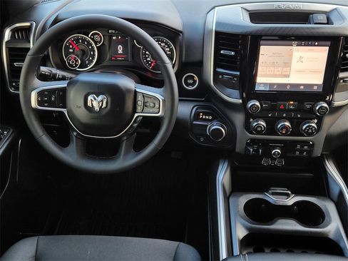 Used 2025 RAM 1500 Big Horn image 29
