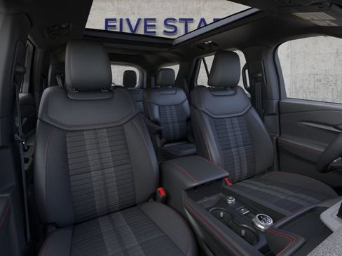 New 2026 Ford Explorer ST-Line AWD/4WD image 10