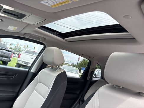 Used 2024 Honda CR-V EX image 23