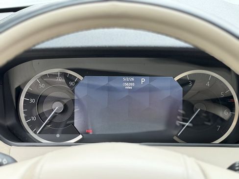 Used 2023 Land Rover Range Rover Velar R-Dynamic S image 46