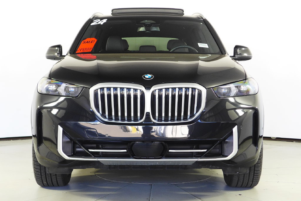 Used 2024 BMW X5 sDrive40i w/ Parking Assistance Package RWD image 3