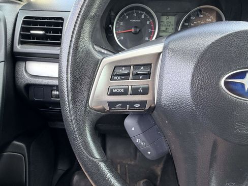Used 2014 Subaru Forester 2.5i Premium w/ All-Weather Package image 9