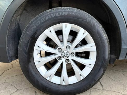 Used 2020 Volkswagen Tiguan S FWD image 45