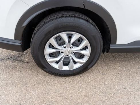Used 2024 Honda CR-V LX image 8