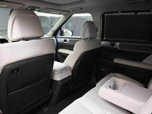 New 2026 Hyundai Santa Fe Limited AWD/4WD image 19