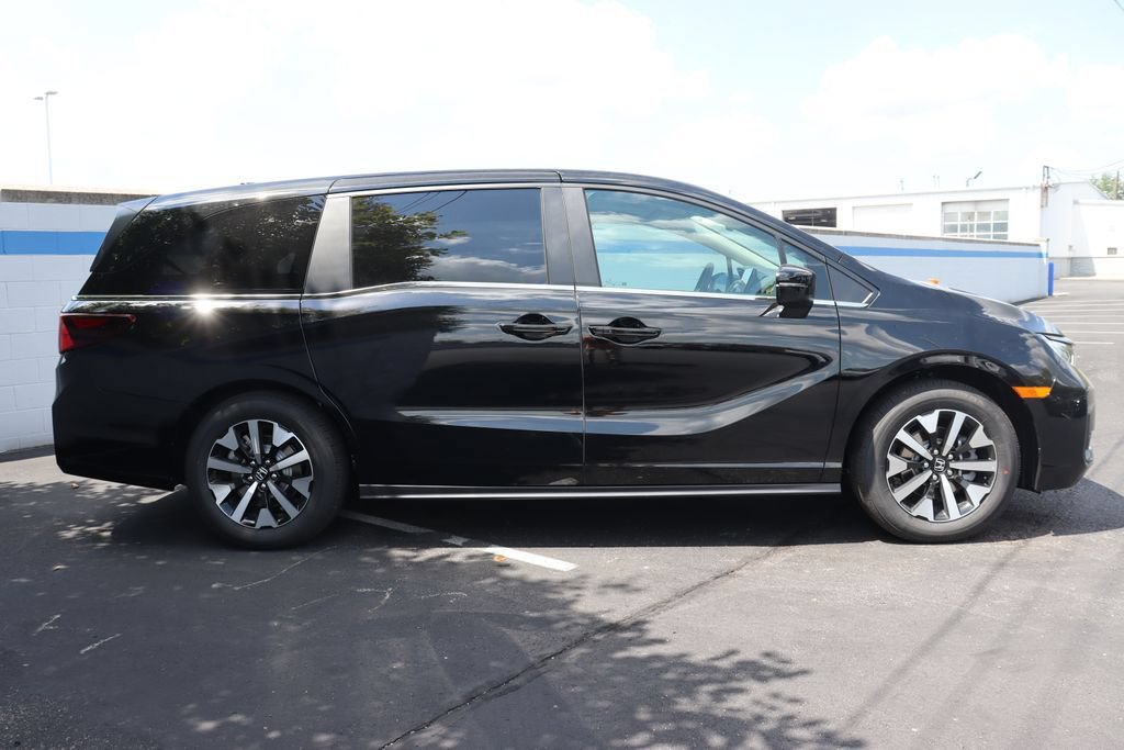Certified 2026 Honda Odyssey EX-L image 6