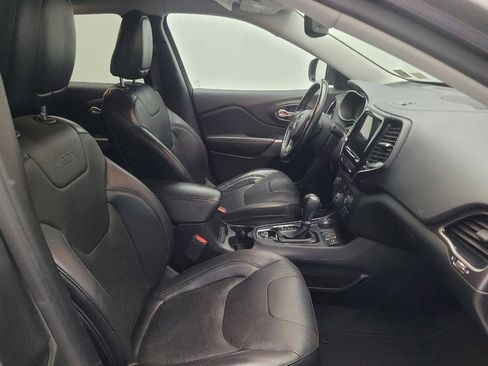 Used 2020 Jeep Cherokee Limited AWD/4WD image 21