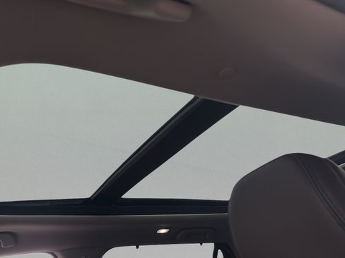 Certified 2024 Honda Pilot Elite image 10