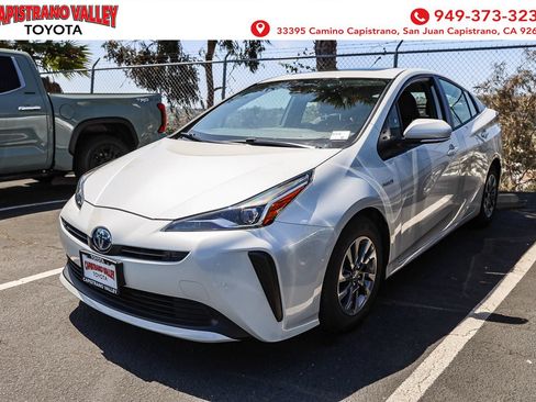 Certified 2021 Toyota Prius XLE w/ Advanced Technology Package FWD image 1