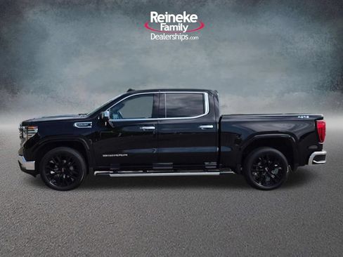 Used 2023 GMC Sierra 1500 SLT w/ SLT Convenience Package AWD/4WD image 9